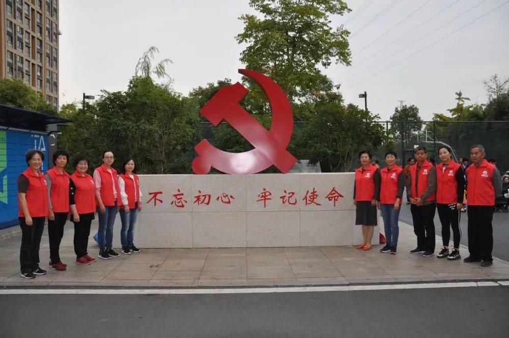 玛丽皇后的时装